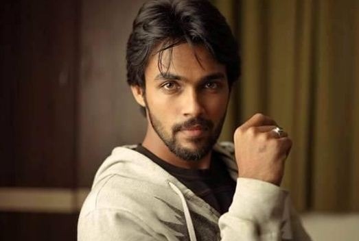 Bigg Boss Aarav Becomes A Hero!