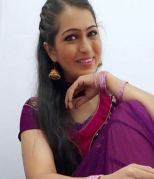 Marathi Tv Actress Rutuja Chipade