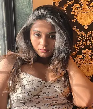 Telugu Actress Nayan Karishma