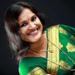 Malayalam Tv Actress Rajani Murali