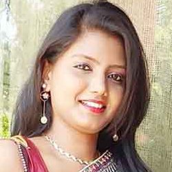 Tamil Anchor VJ Divya Banu