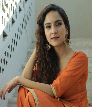 Urdu Tv Actress Anoushay Abbasi