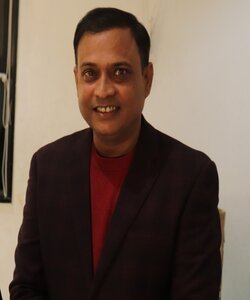 Hindi Writer Rajiv Nigam
