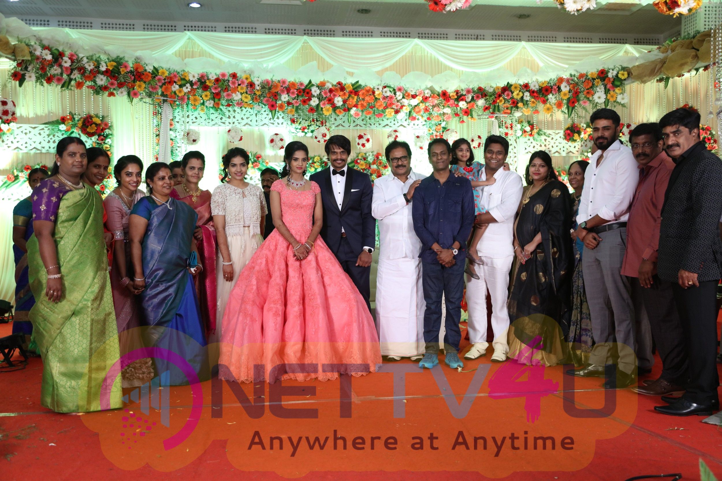 Esakki Kishore - Chandra Roshini Wedding Reception Images Tamil Gallery