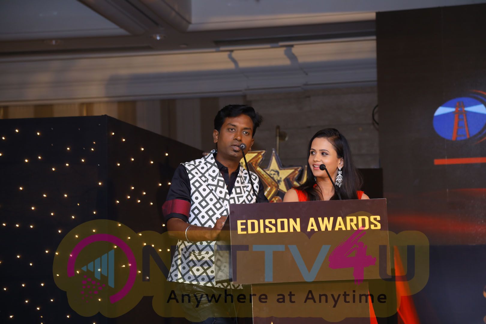 Grandeur Gets Redefined At 11th Annual EDISON AWARDS 2018 Tamil Gallery