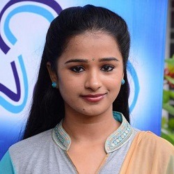 Telugu Movie Actress Kanniga