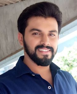 Vallabh Suri Kannada Movie Actor