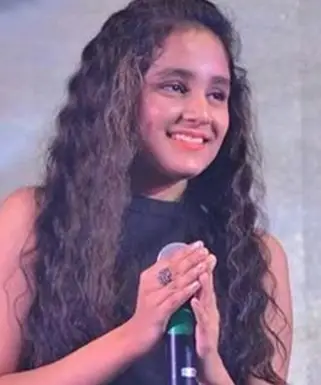 Hindi Singer Kavya Limaye