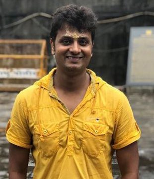 Hindi Movie Actor Sanjeev Poonam Mishra