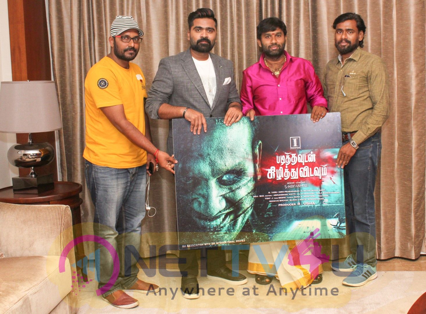 Padithavudan Kizhithuvidavum Movie Single Track Released Pics  Tamil Gallery