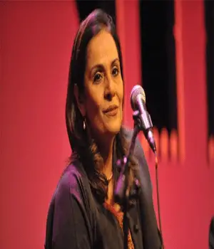 Urdu Singer Tina Sani