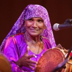Mai Dhai Urdu Singer