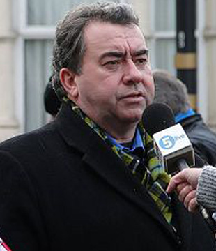 English Commentator Jonathan Pearce