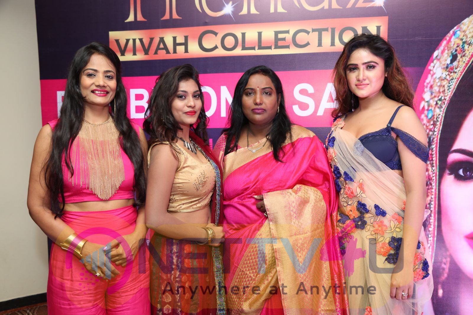  Actress Soni Charishma And Priyanka Augustin Inaugurates Trendz Vivah Expo At Taj Krishna Stills Telugu Gallery