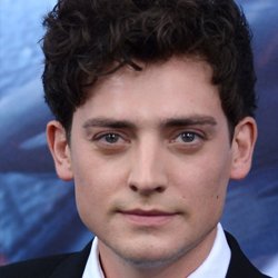 Aneurin Barnard English Supporting Actor