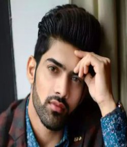 Ashwani Neeraj Hindi Contestant