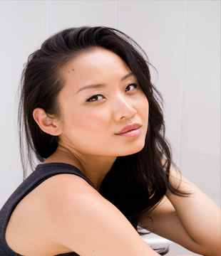 English Tv Actress Li Jun Li