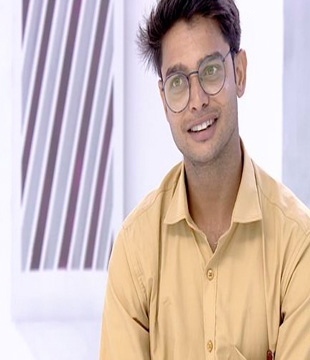 Hindi Contestant Shiv Kumar Sharma
