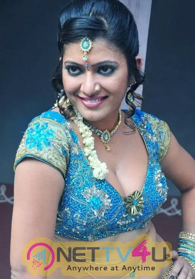 Actress Taslima Sheik Hot Images  Telugu Gallery