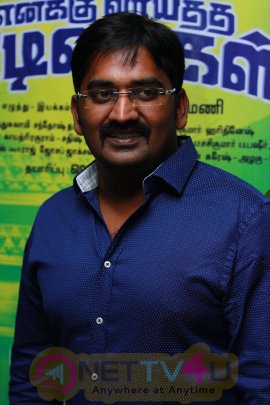 Enakku Vaaitha Adimaigal Press Meet Stills Tamil Gallery