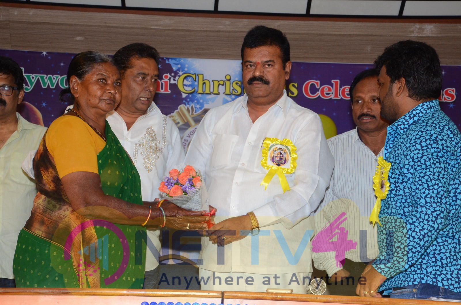 Tollywood Semi Christmas Celebrations Telugu Cine Celebrity Pics Telugu Gallery