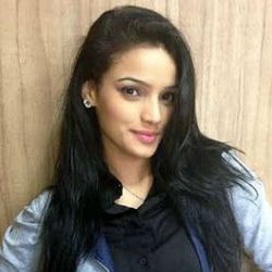 Hindi Tv Actress Shrashti Maheshwari
