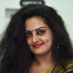 Malayalam Tv Actress Suchithra Nair