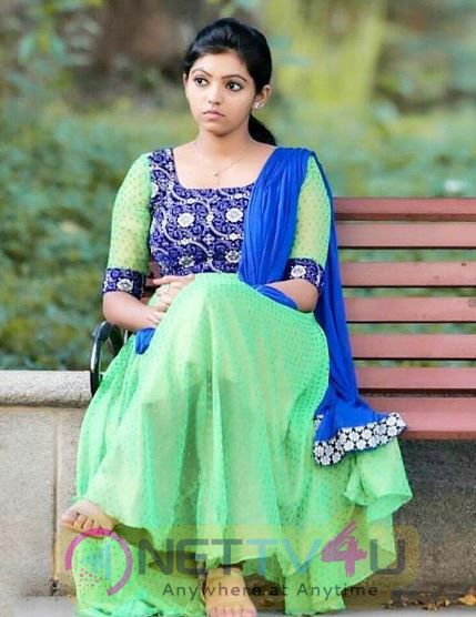 Actress Athulya Lovely Stills Tamil Gallery