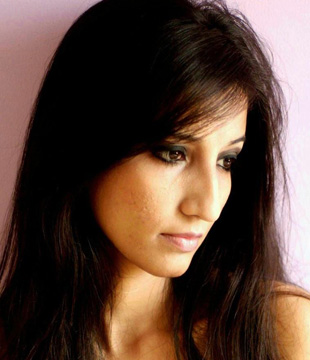 Hindi Actress Devyani Dagaonkar