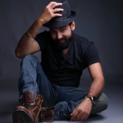 Manoj Kumar-Anchor Tamil Anchor