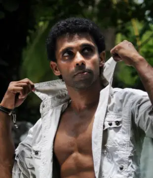 Sinhala Tv Actor Osanda Saman Bandara