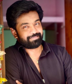 Bhala Khoumhar Tamil TV-Actor