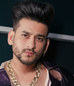 Vicky Thakur Hindi Singer