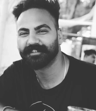 Hindi Director Director Jagdeep Singh