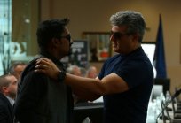 Karunakaran Looks Smart In Vivegam!