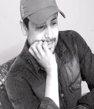 Hindi Director Kamlesh Gupta