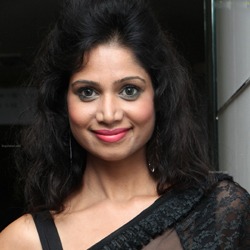 Telugu Movie Actress Mahekhanita Murthy