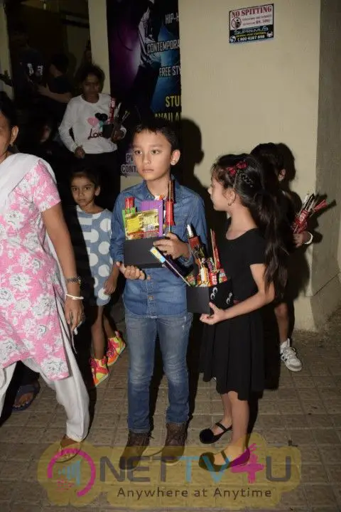 Shilpa Shetty, Raj Kundra With Son Viaan & Sanjay Dutt Kids With PVR Images Hindi Gallery