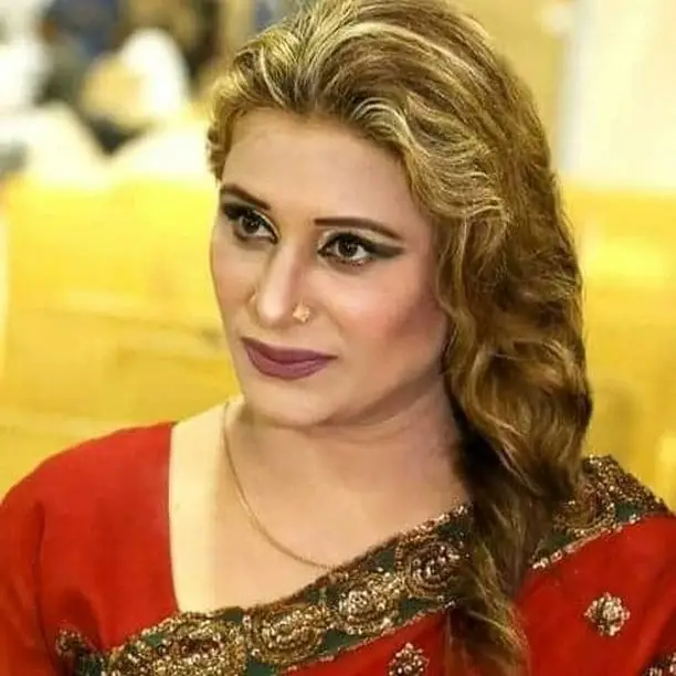 Urdu Singer Naseebolal