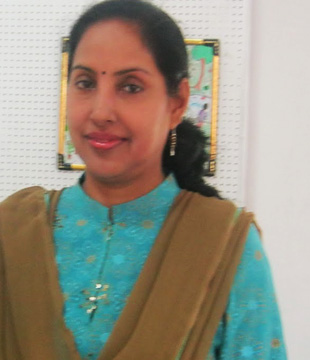 Malayalam News Anchor Maya Sreekumar