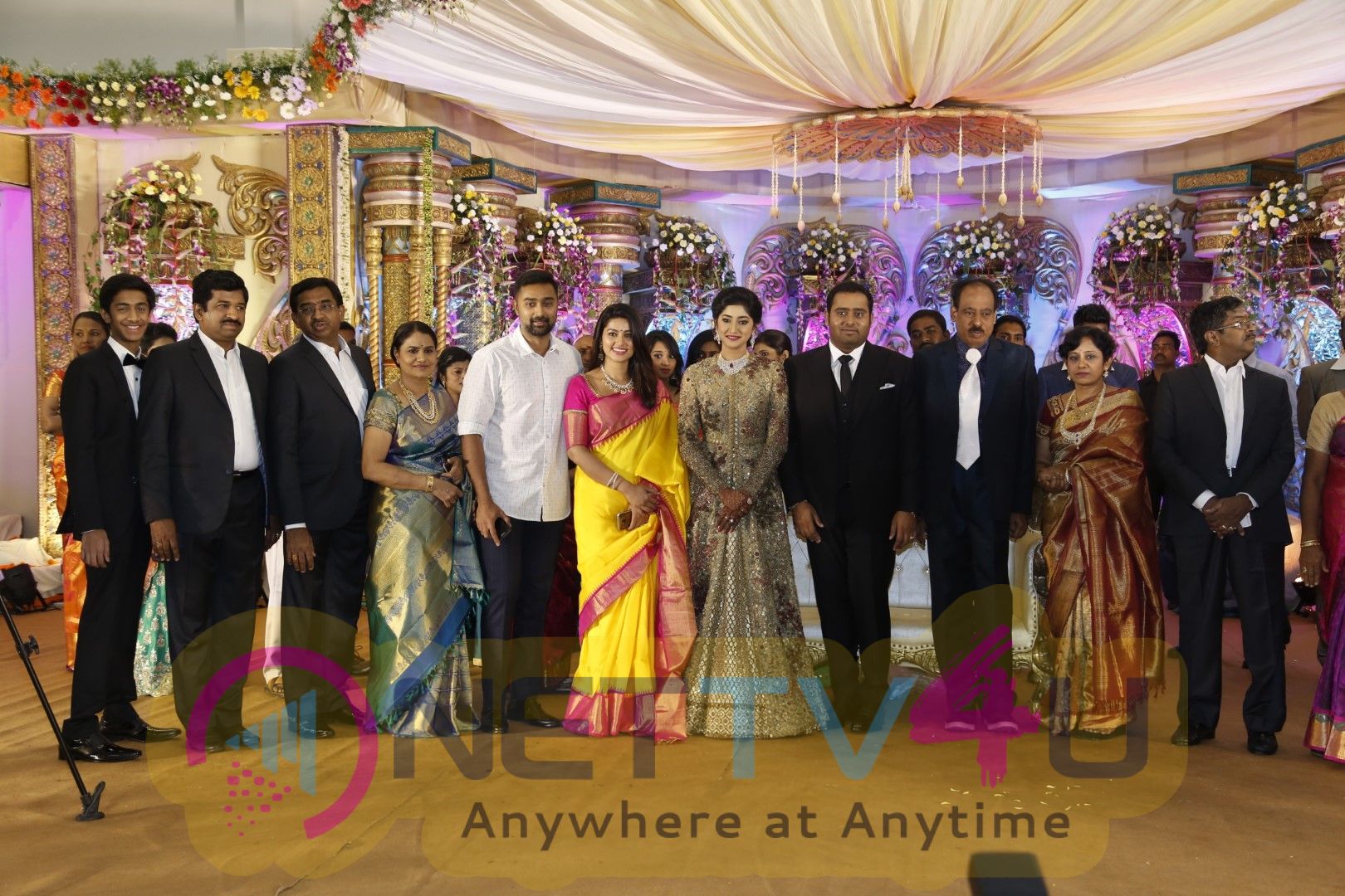 Producer Abinesh Elangovan Nandhini Wedding Reception Stills Tamil Gallery