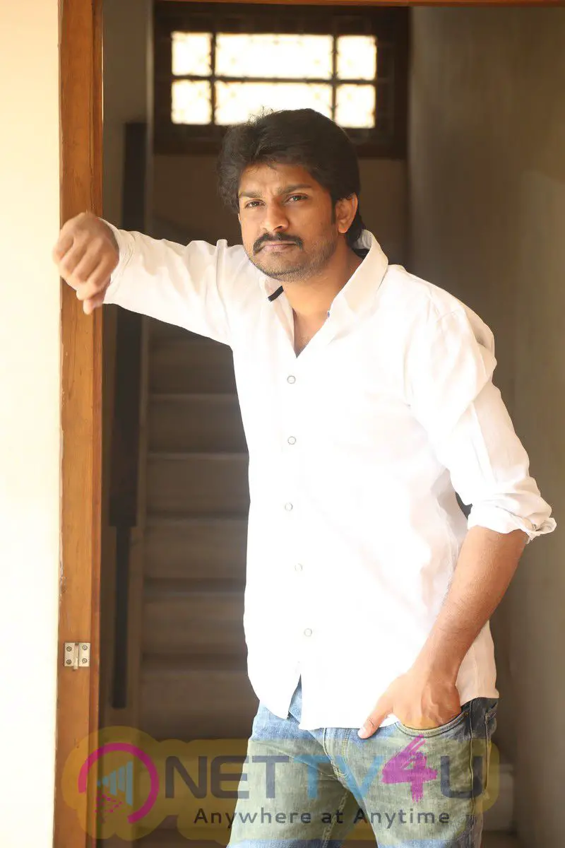  Vangaveeti Movie Hero Sandeep Interview Exclusive Images Telugu Gallery