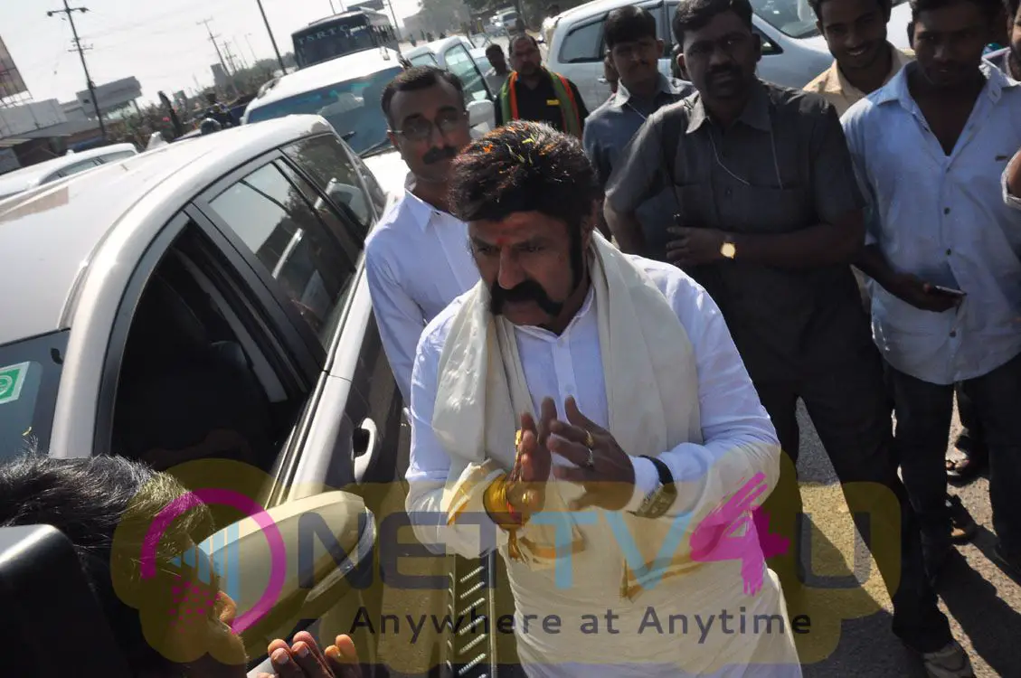 Actor Nandamuri Balakrishna At NTR Statue Karimnagar Stills Telugu Gallery