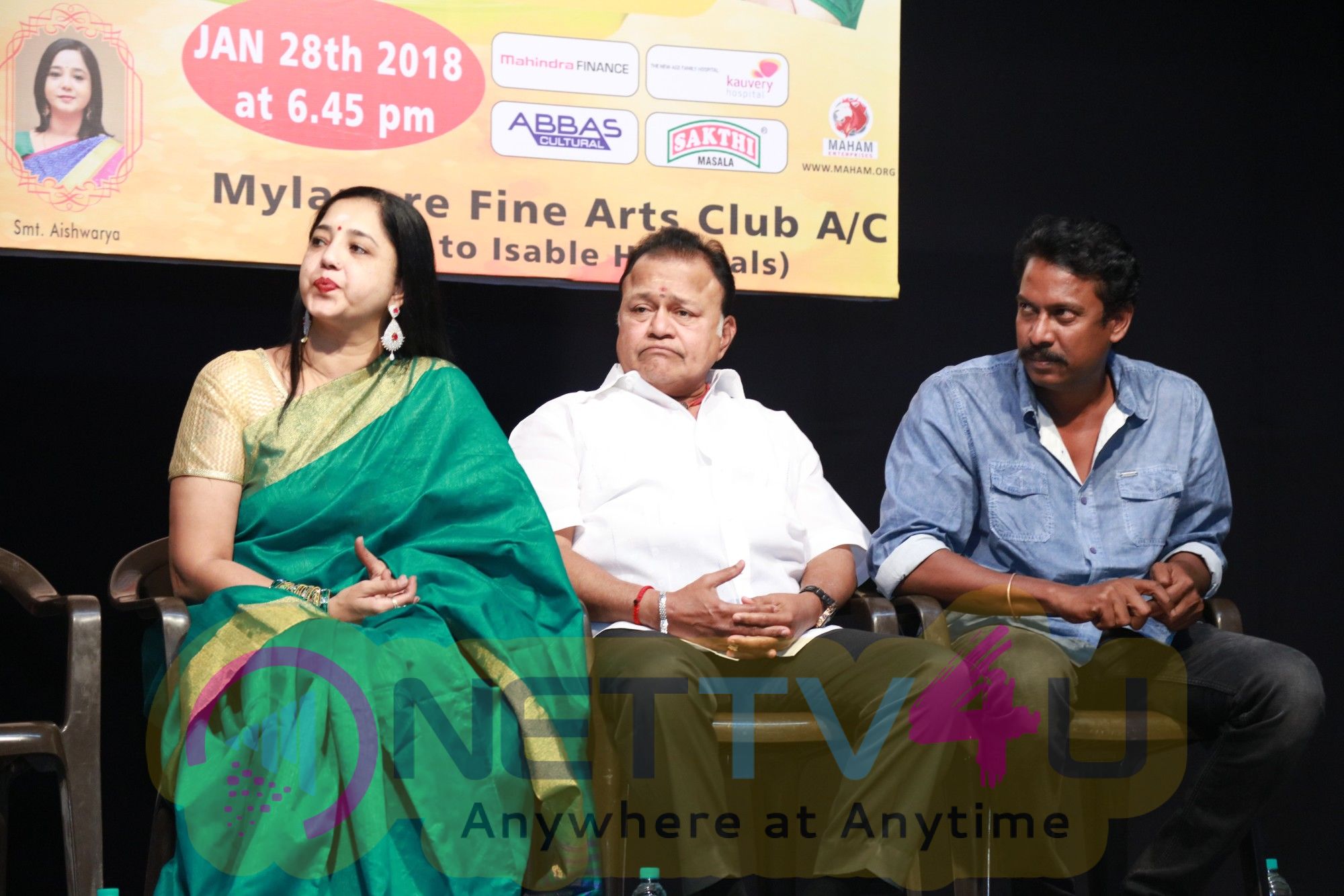  100th Show Of Madhuvanthi Arun's Thillalangadi Moganambal Event Pics Tamil Gallery
