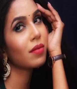 Hindi Tv Actress Prachi Vaishnav