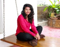 Meghna Dundi Telugu Singer