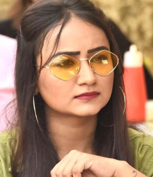 Hindi Tv Actress Neetu Sangla