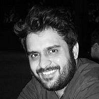 Nikhil Chandwani Hindi Writer