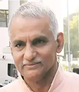 Marathi Doctor Prakash Amte