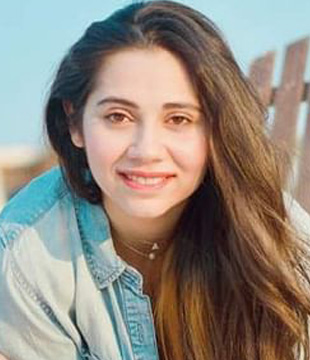 Hindi Singer Zara Khan
